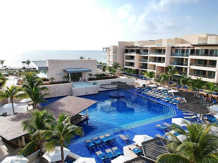 Riviera Maya Mexico luxury beach resort with turquoise Caribbean water