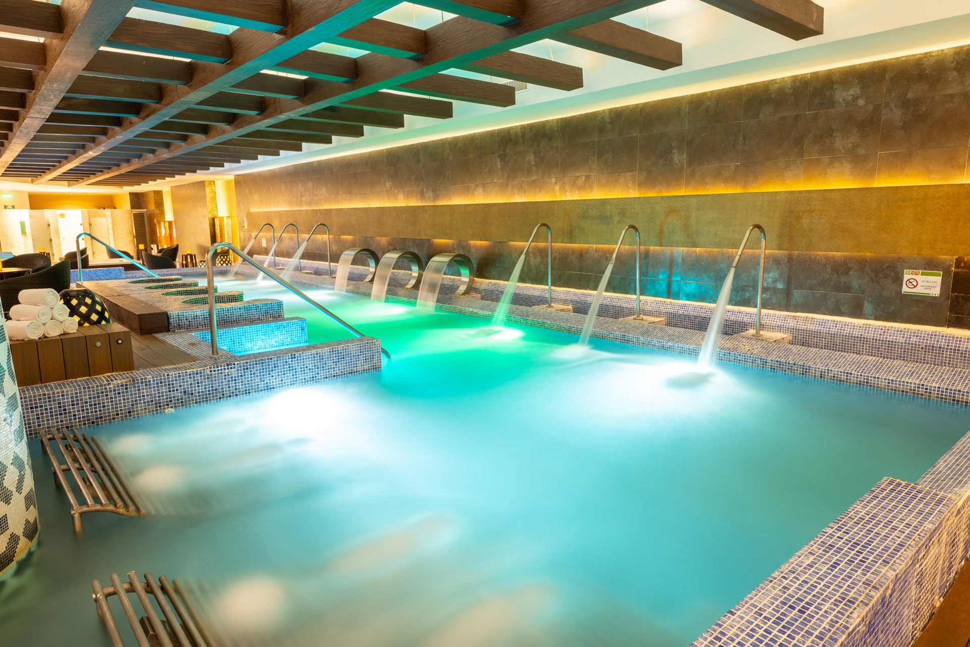 The Royal Spa hydrotherapy pool at Royalton Hideaway